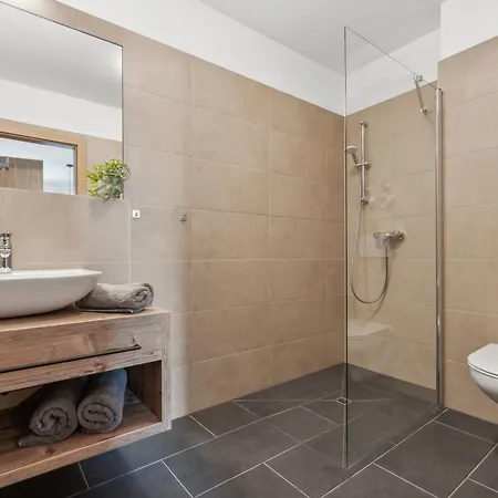 Design-apartment Katschi - Entspannung Auf 1641m Hoehe